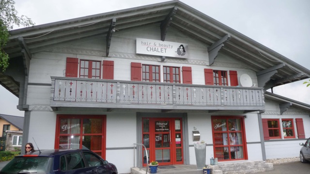Das hair & beauty CHALET Haus hair & beauty CHALET